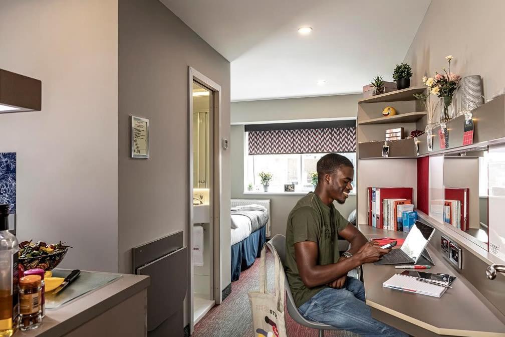 For Students Only Study Talbot Street Apartment Nottingham